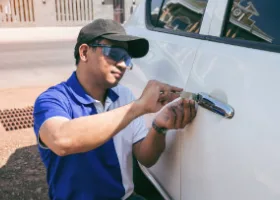 Car Locksmith in Big Bear Lake, CA